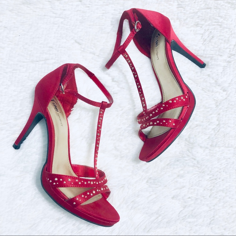 Fioni Night Red High Heels